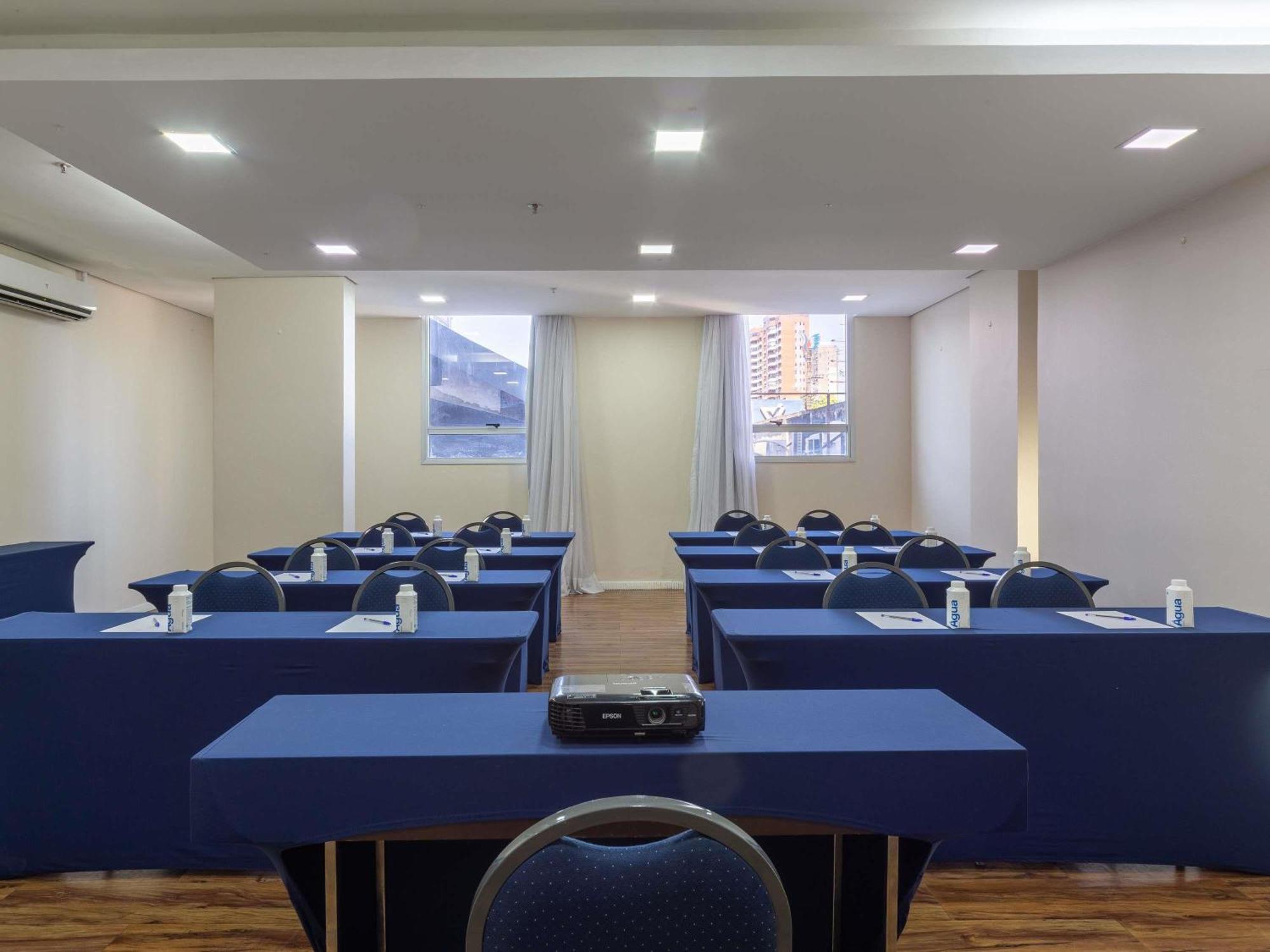 Mercure Hotel Manaus Exterior foto