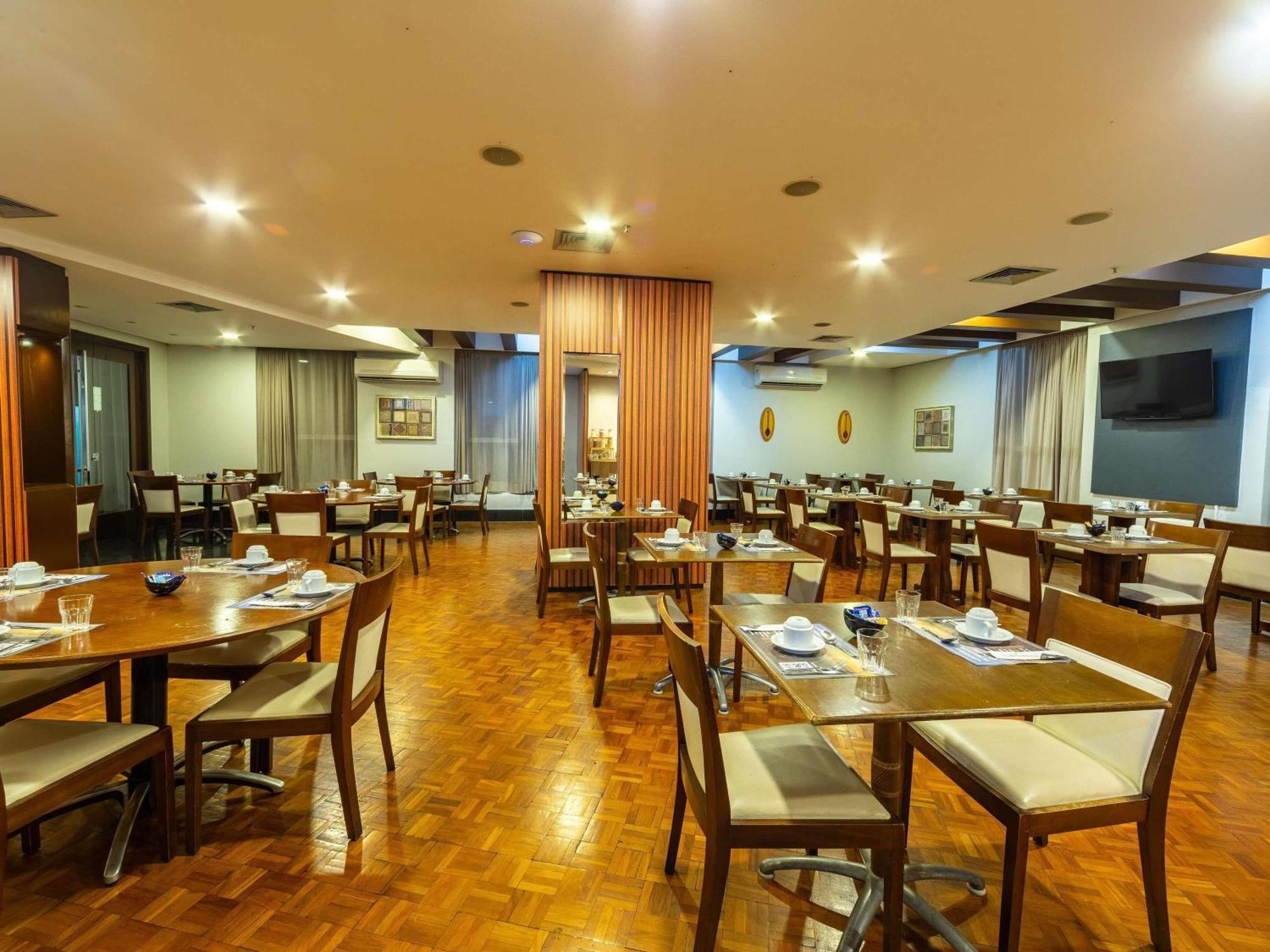 Mercure Hotel Manaus Exterior foto
